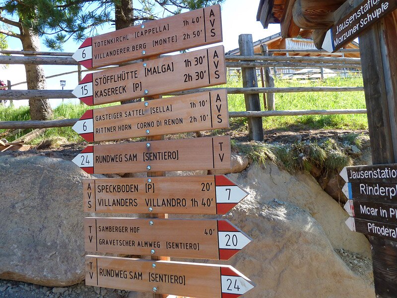 Wanderung auf die villanderer alm villanders südtirol