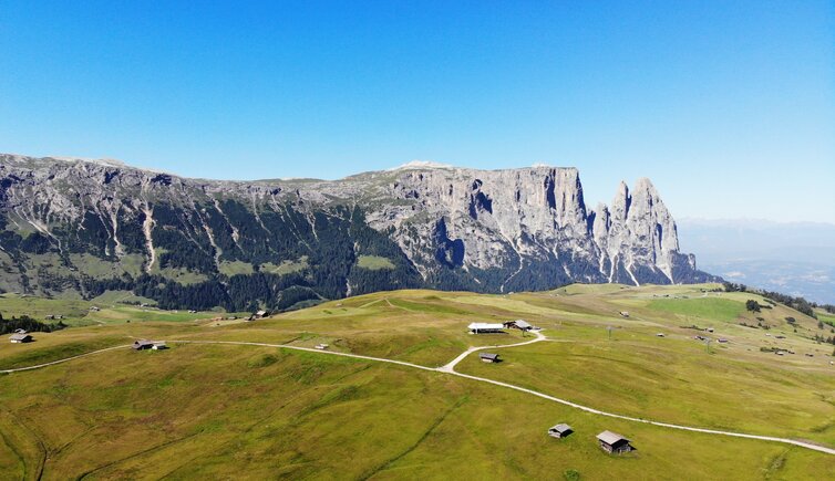 dji seiser alm blick auf rosszaehne schlern fr