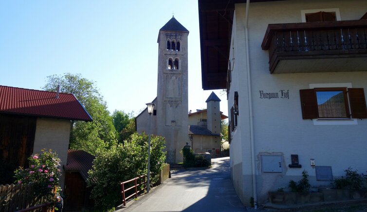 tarsch Karpophorus Kirche