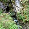 Der Weg windet sich durch unwegsames Gel&auml;nde - Br&uuml;cken sind die einzige Gelegenheit, hier einen Parcours zu bauen. Foto: AT, &copy; Peer
