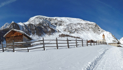 Die Fane-Alm im Winter