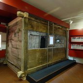 Bierjun mostra pi Museum Gherdeina