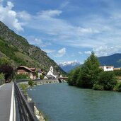 radweg bei naturns staben