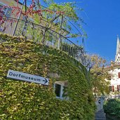 tramin wegweiser dorfmuseum