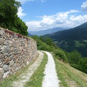 weg a zum oberen wasserfall