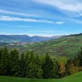 lajen dorf und tschoefas