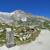 grenzstein am pfitscher hoch