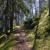 aufstieg nach meransen weg nr