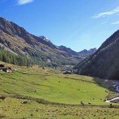 Meraner Hoehenweg Nord Mitterkaser Talschluss Pfossentalbach Schnalskamm