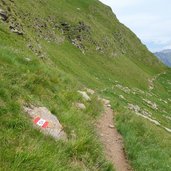 weg a jaufenkamm urweg richtung flecknerhuette