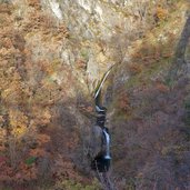 moeltner bach bei scholhof kleine wasserfaelle