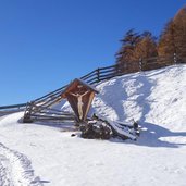 kreuz bei platzteier winter