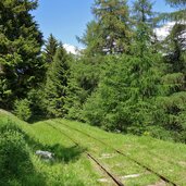 D schienen ehemaliger bahnstrecke laaser marmorbahn