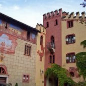 kurtatsch entiklar schloss kellerei turm