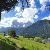 sacun st jakob bei st ulrich groeden und panorama