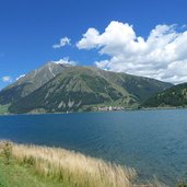 blick auf graun am reschensee