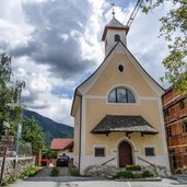 nauders bei rodeneck kirche st benedikt