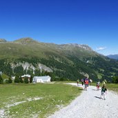 beginn hohenweg nr bei schoeneben