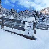 wegweiser ridnauner winterwanderweg nr