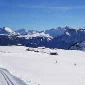 unterhorn mit feltuner huette skigebiet rittnerhorn dahinter dolomiten