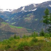 vinschgau bei juval tschars wolken