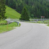 penser joch strasse bei rabenstein sarntal