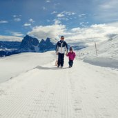 seiser alm winter menschen puflatsch langkofel plattkofel