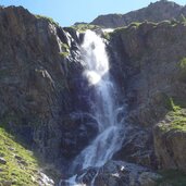 wasserfall am weg aufstieg zur oberetteshuette