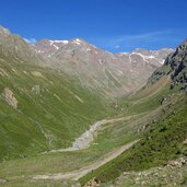 matschertal mit baerenbartkogel bei weisskugel