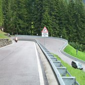 st leonhard in passeier walten jauenpass strasse motorrad