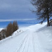 weg bei sunnolm reinswald winter