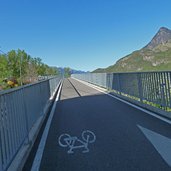 etschtal radweg bei burgstall bruecke