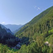 schnalstal blick zurueck richtung katharinaberg und schnalser bach