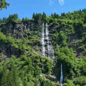 wasserfall unterhalb von stuls