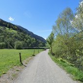 radweg promenade an der passer bei st martin