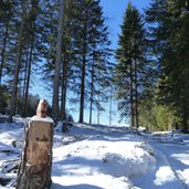 obereggen haeusler sam weg winter