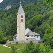 kirche st leonhard in unterfennberg