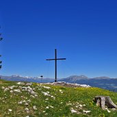 schoenegg schoeneck gipfelkreuz