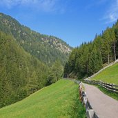 weg ins weissenbachtal