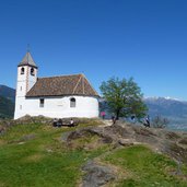 st hippolyt kirche naraun tisens