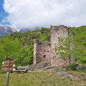 schloss burg hocheppan