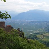 schloss burg hocheppan