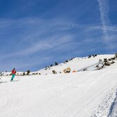 skigebiet reinswald piste skifahrer winter