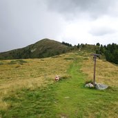 durakopf davor abzweigung weg zur taistner alm