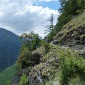 steile klippe am stundenweg