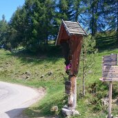 weg latzfonser kreuz wegkreuz