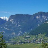 aussicht tramin und monte bondone