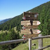 E fernwanderweg silvestertal herbst