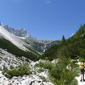 wanderweg altensteinertal wanderer