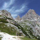 wanderweg altensteinertal mit langlahn spitze